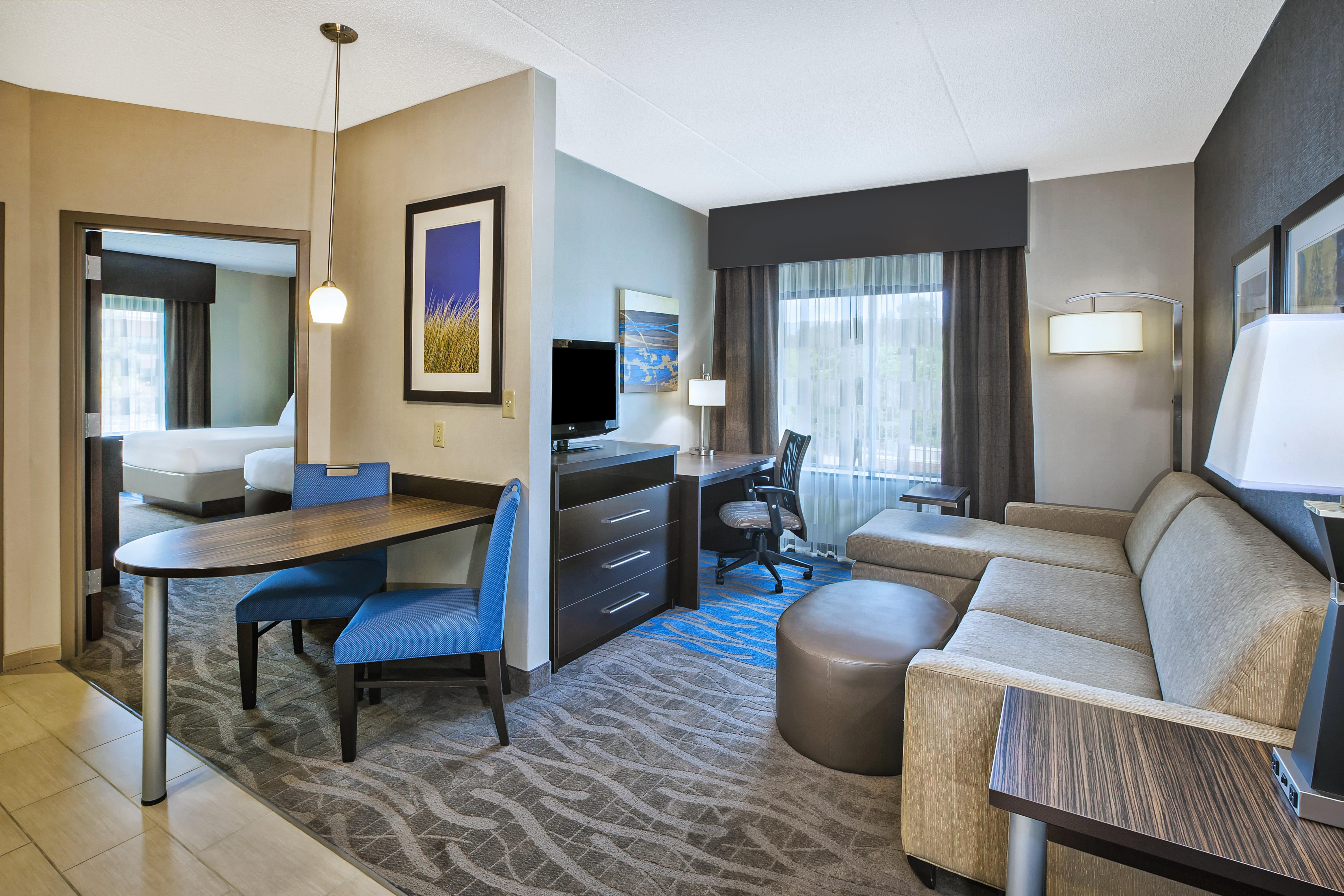 Holiday Inn Express & Suites Dayton South - I-675 By Ihg Shanersville Exterior photo