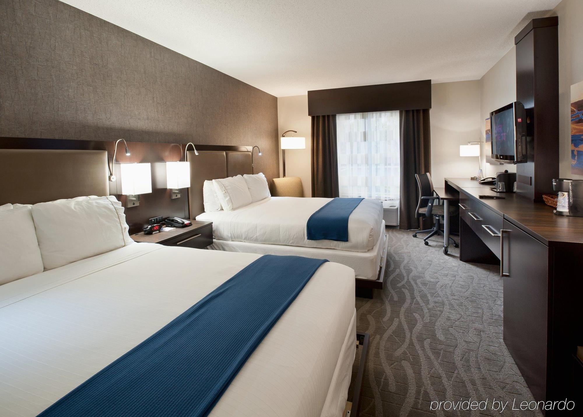 Holiday Inn Express & Suites Dayton South - I-675 By Ihg Shanersville Room photo