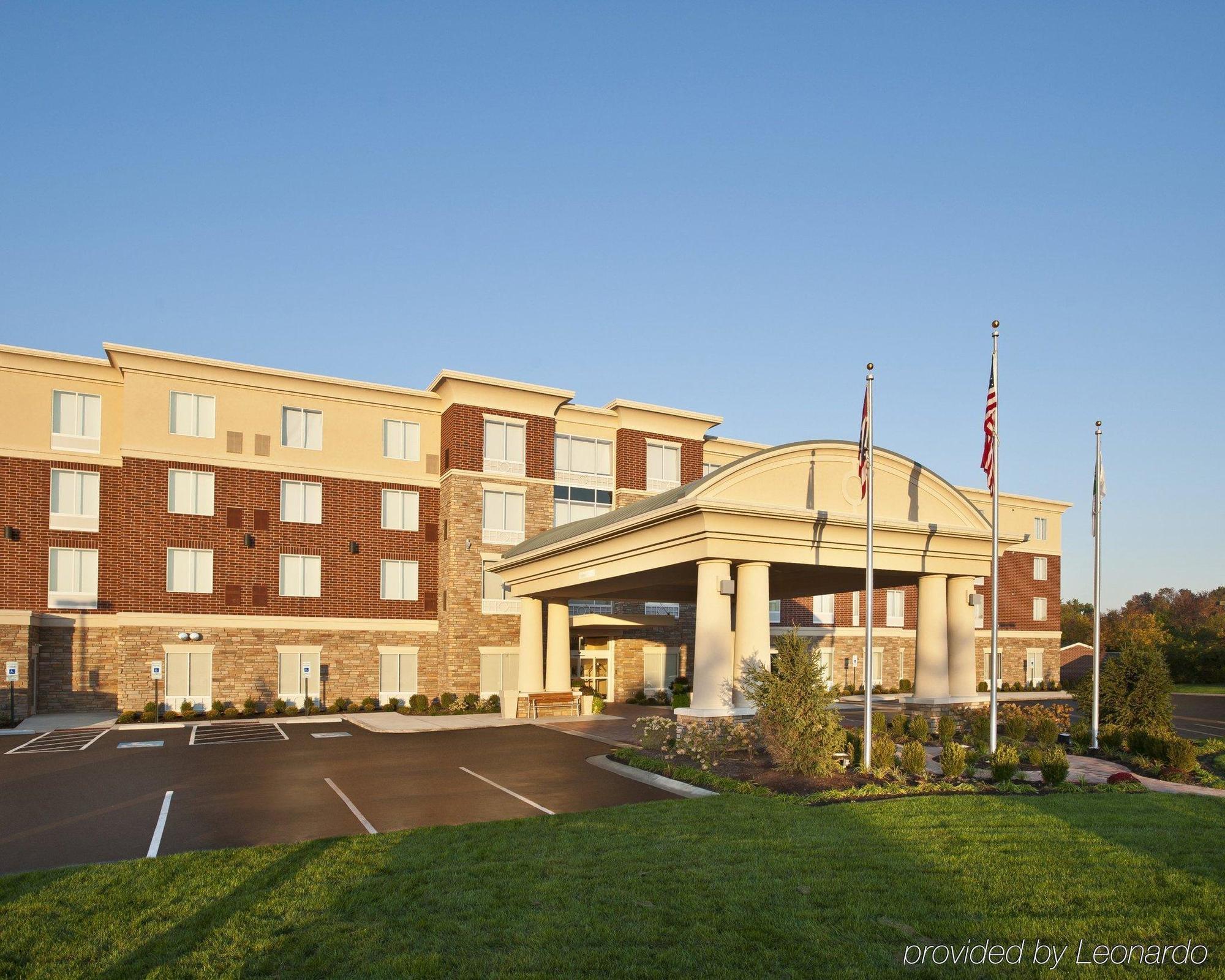 Holiday Inn Express & Suites Dayton South - I-675 By Ihg Shanersville Exterior photo